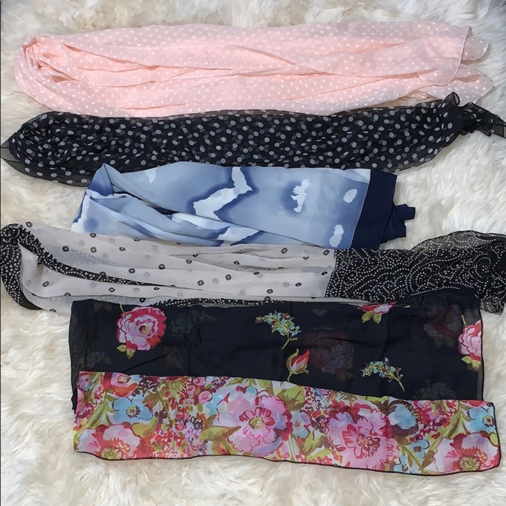 Scarf bundle: Silk, chiffon, and cotton - Picture 14 of 15